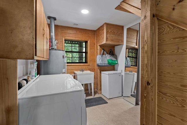 100 Lakeview Drive, Turtletown, TN 37391
