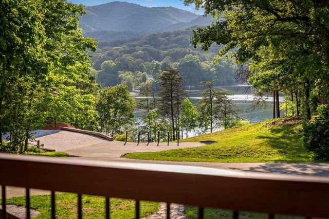 100 Lakeview Drive, Turtletown, TN 37391