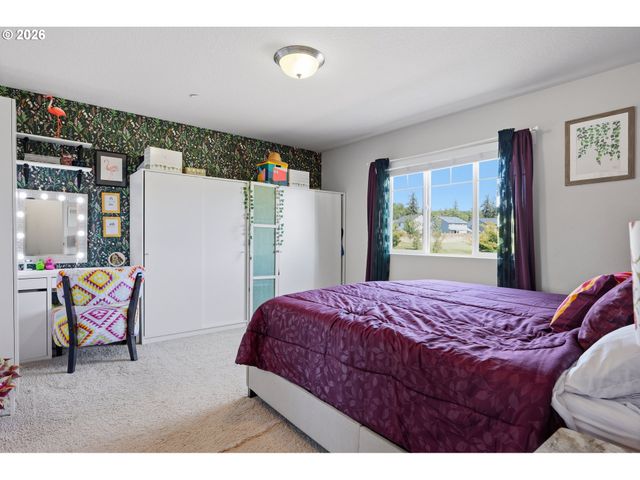 9225 N BOXWOOD St, Camas, WA 98607