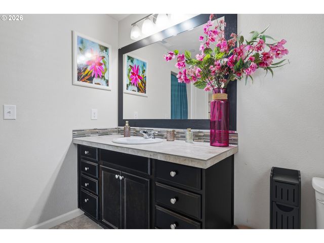 9225 N BOXWOOD St, Camas, WA 98607