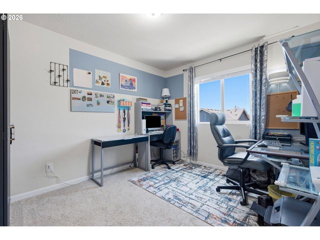 9225 N BOXWOOD St, Camas, WA 98607
