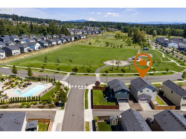 9225 N BOXWOOD St, Camas, WA 98607