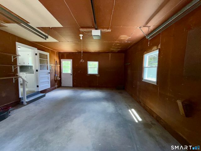 341 Harland Road, Norwich, CT 06360