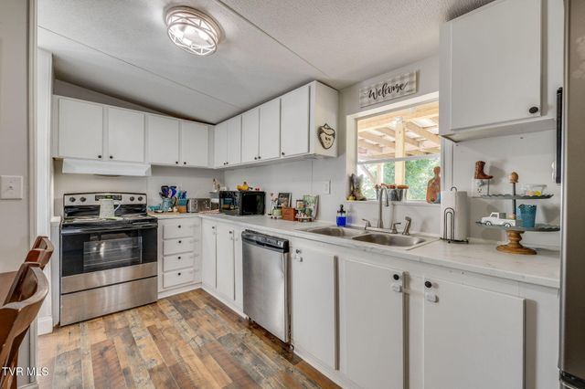 202 Sunrise Drive, Greeneville, TN 37743
