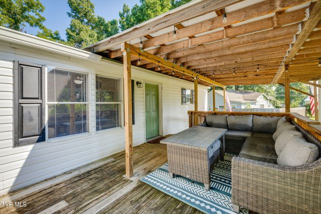 202 Sunrise Drive, Greeneville, TN 37743