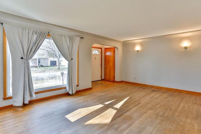 1009 N 7TH AVENUE, Wausau, WI 54401