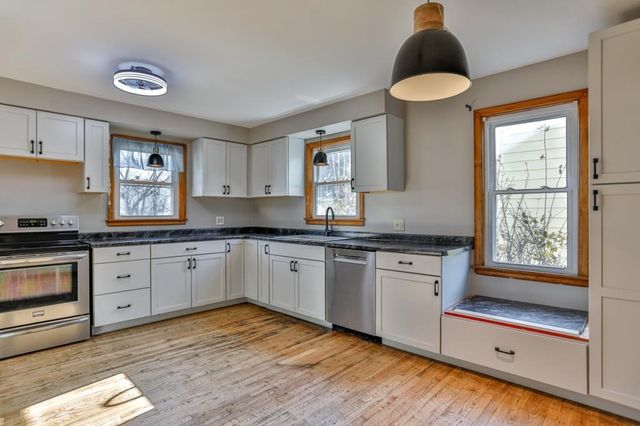 1009 N 7TH AVENUE, Wausau, WI 54401