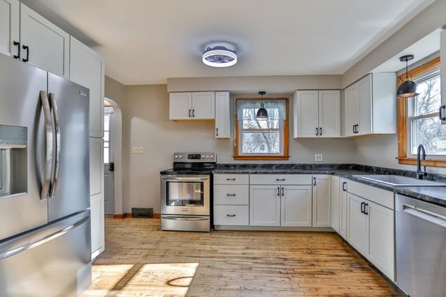 1009 N 7TH AVENUE, Wausau, WI 54401