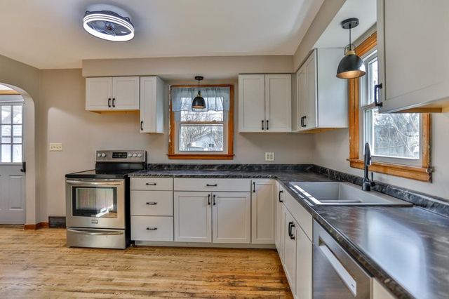 1009 N 7TH AVENUE, Wausau, WI 54401