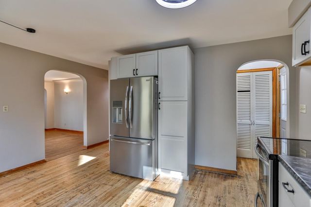 1009 N 7TH AVENUE, Wausau, WI 54401