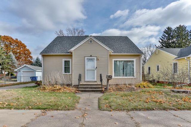 1009 N 7TH AVENUE, Wausau, WI 54401