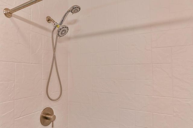 1009 N 7TH AVENUE, Wausau, WI 54401