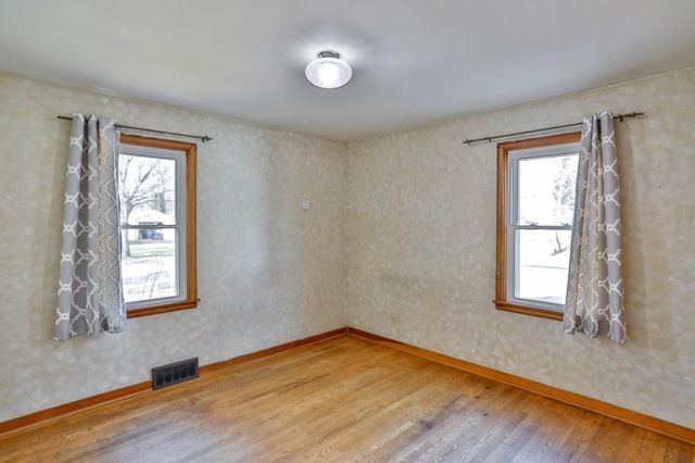 1009 N 7TH AVENUE, Wausau, WI 54401