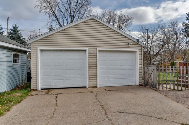 1009 N 7TH AVENUE, Wausau, WI 54401