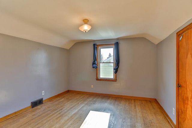 1009 N 7TH AVENUE, Wausau, WI 54401