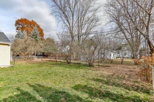 1009 N 7TH AVENUE, Wausau, WI 54401