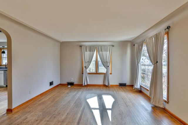 1009 N 7TH AVENUE, Wausau, WI 54401