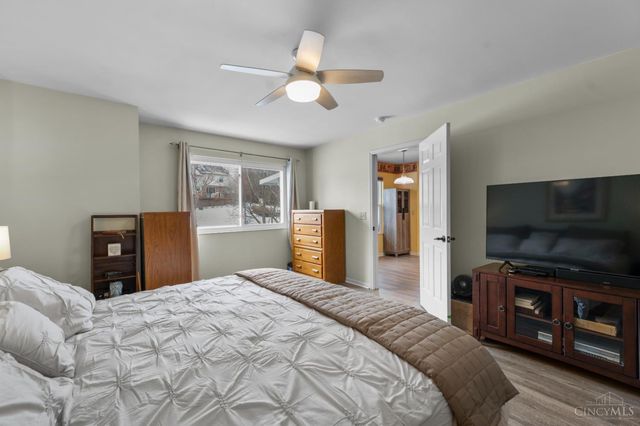 9568 Semaphore Court, West Chester, OH 45069