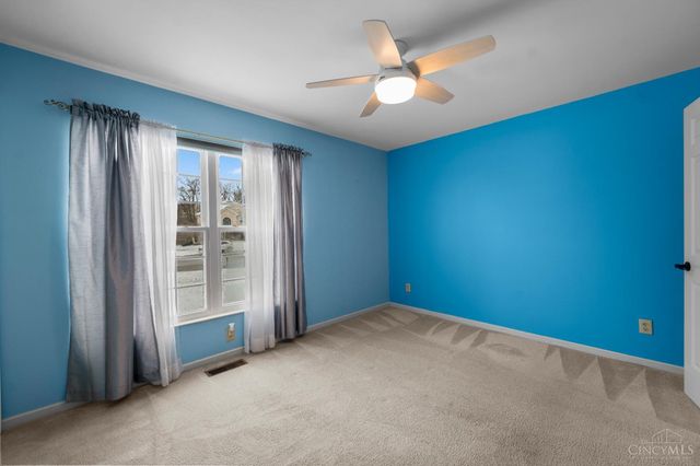 9568 Semaphore Court, West Chester, OH 45069