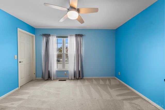 9568 Semaphore Court, West Chester, OH 45069