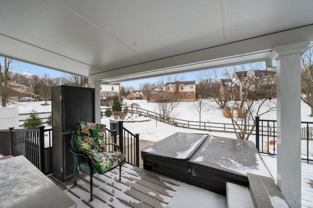 9568 Semaphore Court, West Chester, OH 45069