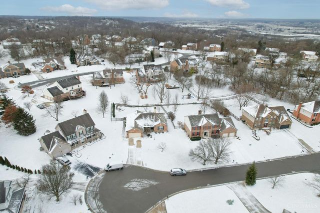 9568 Semaphore Court, West Chester, OH 45069