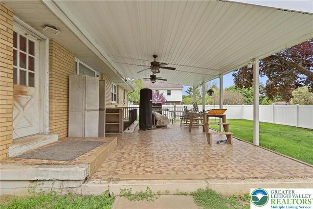 3044 Pennsylvania Street, South Whitehall Twp, PA 18104