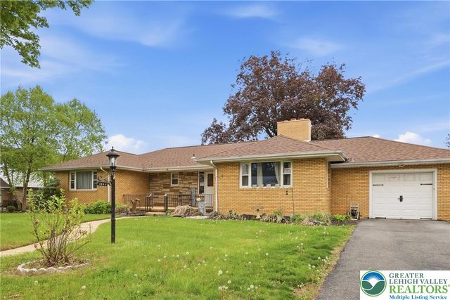 3044 Pennsylvania Street, South Whitehall Twp, PA 18104