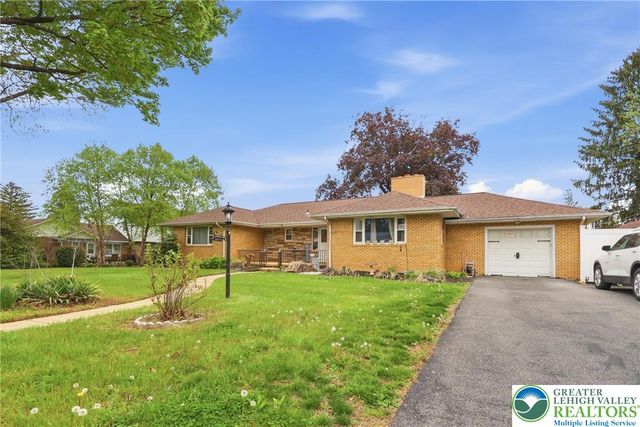 3044 Pennsylvania Street, South Whitehall Twp, PA 18104