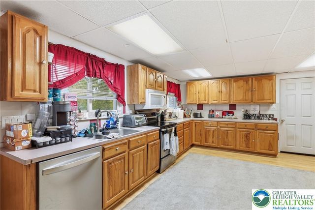 3044 Pennsylvania Street, South Whitehall Twp, PA 18104