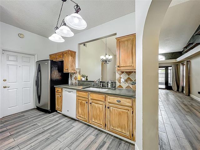 998 PIEDMONT OAKS DRIVE, Apopka, FL 32703