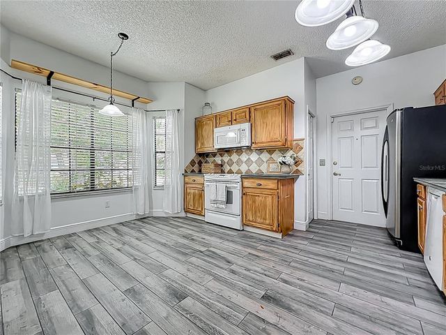 998 PIEDMONT OAKS DRIVE, Apopka, FL 32703