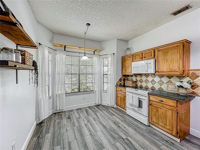 998 PIEDMONT OAKS DRIVE, Apopka, FL 32703