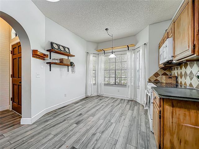 998 PIEDMONT OAKS DRIVE, Apopka, FL 32703