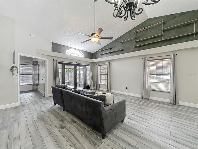 998 PIEDMONT OAKS DRIVE, Apopka, FL 32703