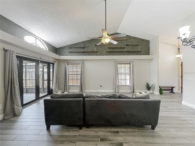 998 PIEDMONT OAKS DRIVE, Apopka, FL 32703