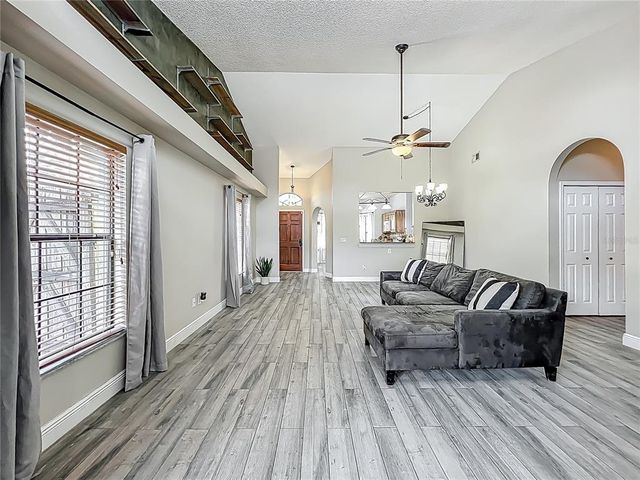 998 PIEDMONT OAKS DRIVE, Apopka, FL 32703