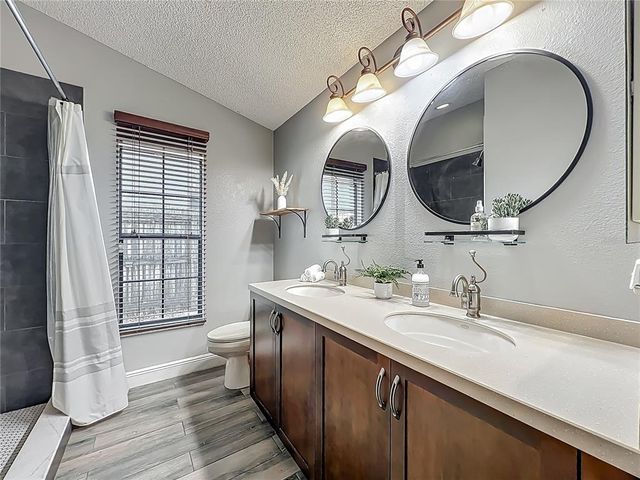 998 PIEDMONT OAKS DRIVE, Apopka, FL 32703