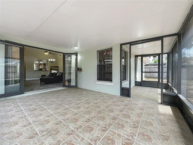 998 PIEDMONT OAKS DRIVE, Apopka, FL 32703