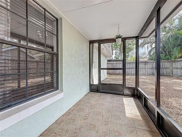 998 PIEDMONT OAKS DRIVE, Apopka, FL 32703