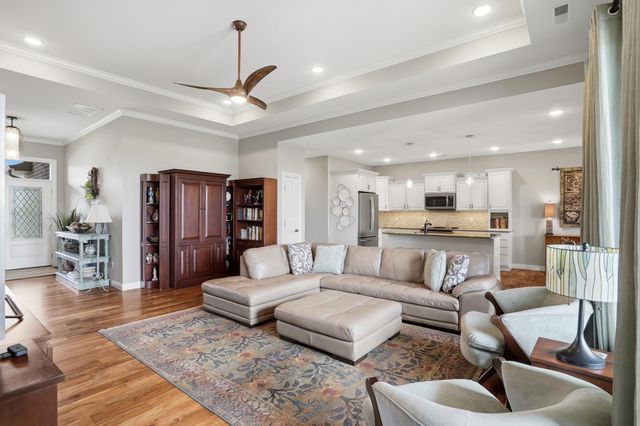3920 TOLARIAN DR, Columbia, MO 65203