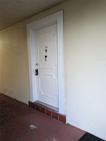 4138 NW 88th Avenue 104, Coral Springs, FL 33065