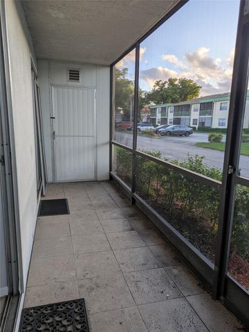 4138 NW 88th Avenue 104, Coral Springs, FL 33065