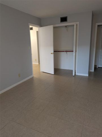 4138 NW 88th Avenue 104, Coral Springs, FL 33065