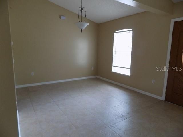 1411 S MARY STREET, Eustis, FL 32726