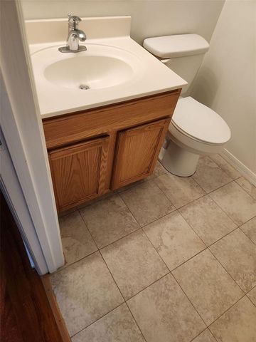1411 S MARY STREET, Eustis, FL 32726