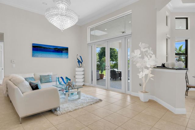 15182 SW 35th Street, Davie, FL 33331