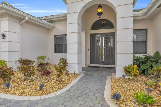 15182 SW 35th Street, Davie, FL 33331