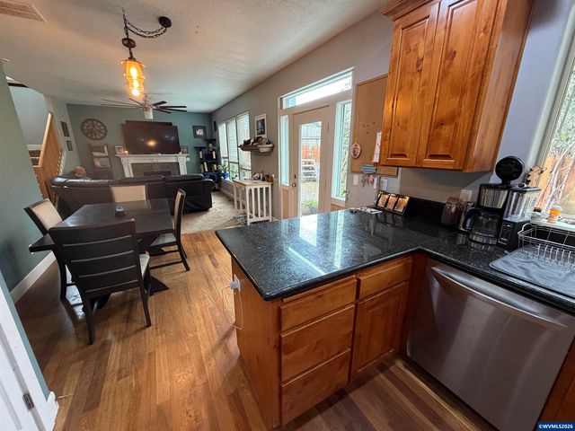 5411 Tullimoor St SE, Salem, OR 97306