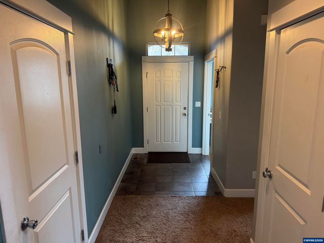 5411 Tullimoor St SE, Salem, OR 97306